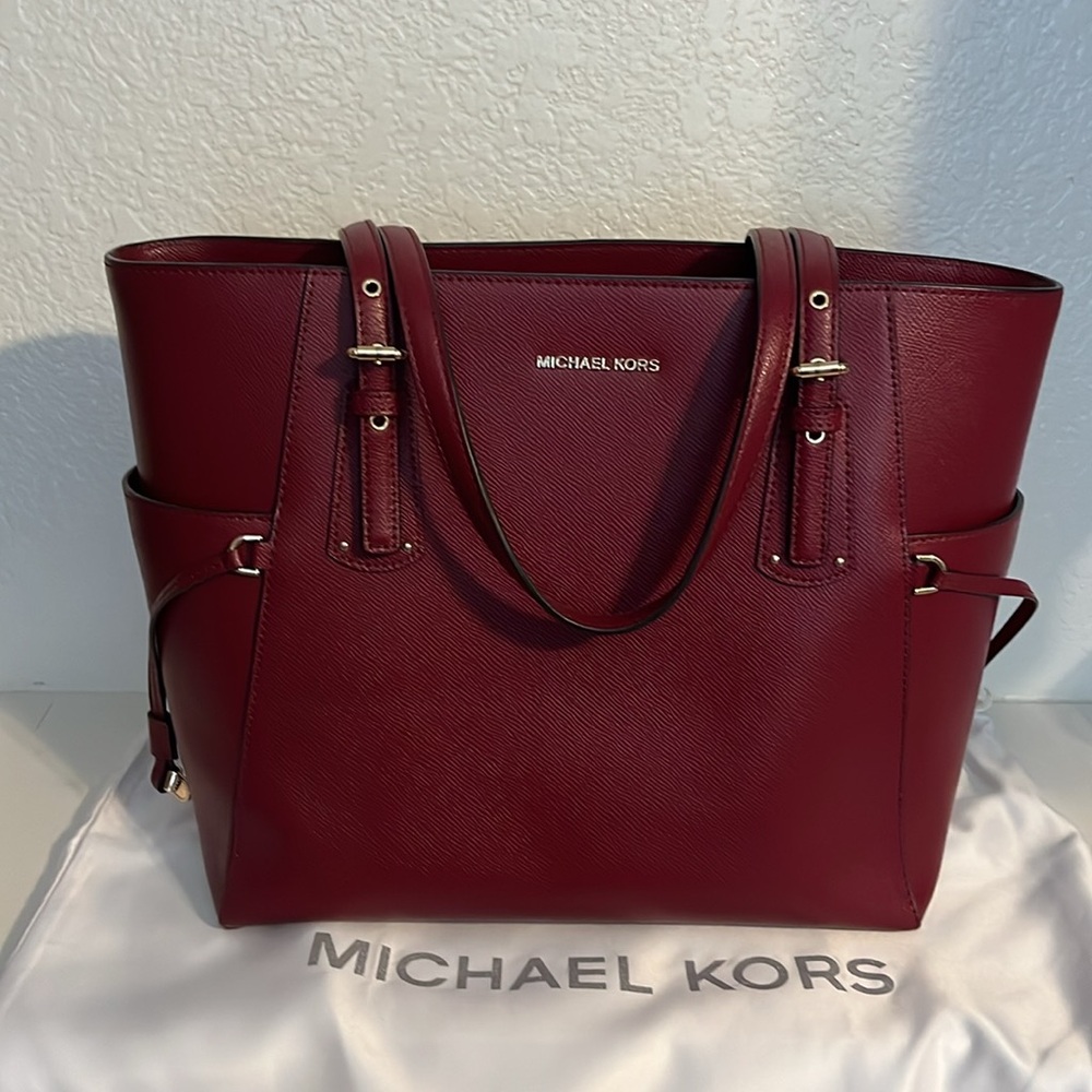 Michael Kors Tote